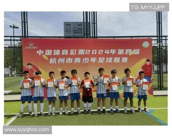 杭州足球队荣登足球意识排行榜第六名展现出色团队智慧与战术素养